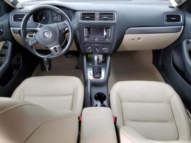 Photo 8 from auction – 2014 VOLKSWAGEN JETTA TDI with VIN 3VWLL7AJ0EM354512
