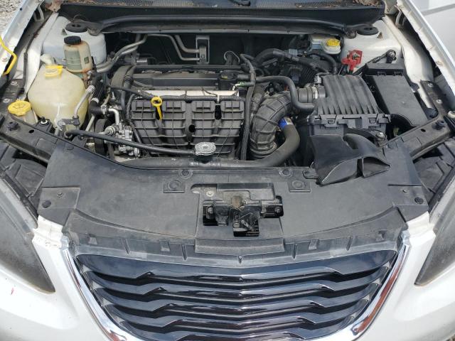 Photo 11 from auction – 2013 CHRYSLER 200 TOURIN with VIN 1C3CCBBB4DN624363