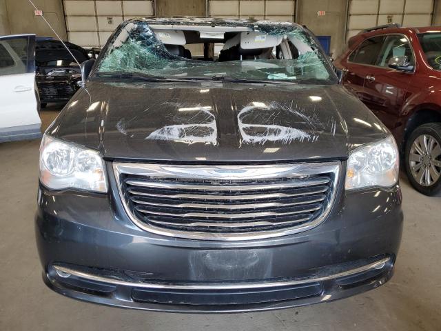 Photo 5 from auction – 2011 CHRYSLER TOWN & COU with VIN 2A4RR8DG6BR630448