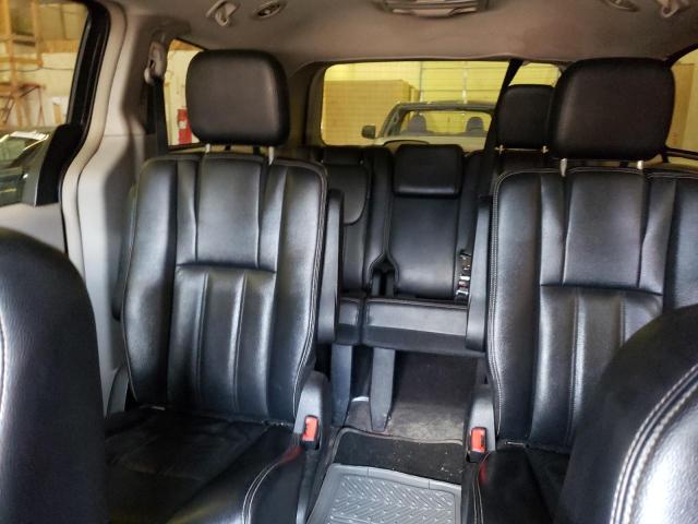 Photo 10 from auction – 2014 CHRYSLER TOWN & COU with VIN 2C4RC1BG6ER434659