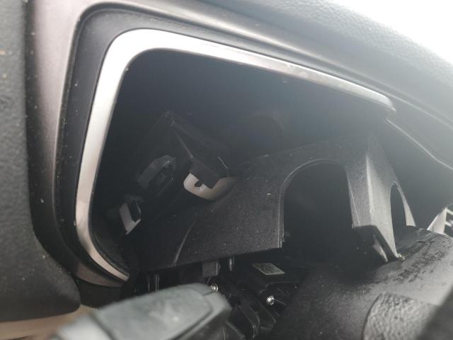 Photo 9 from auction – 2020 FORD FUSION SEL with VIN 3FA6P0CD2LR136886