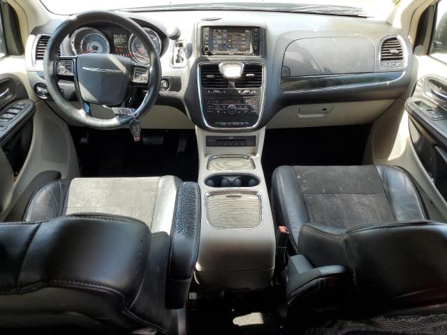 Photo 8 from auction – 2015 CHRYSLER TOWN & COU with VIN 2C4RC1JG2FR742334