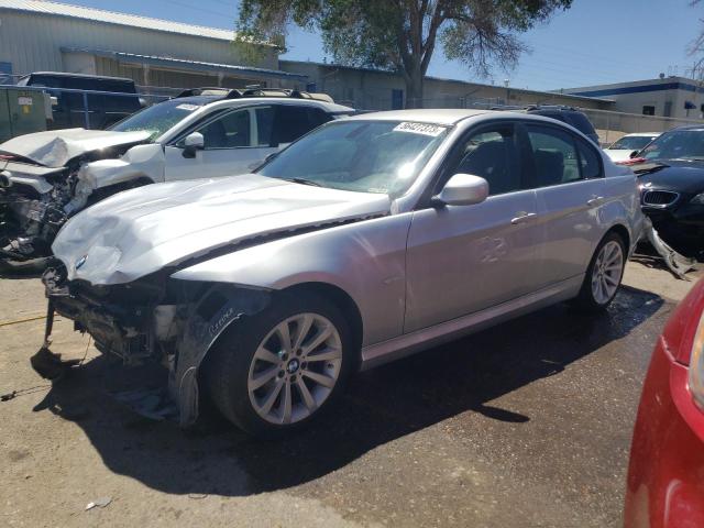 BMW 328 I 2011 مع رقم تعريف المركبة WBAPH7G52BNN03324 - صورة من المزاد