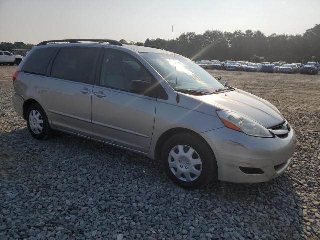 Photo 4 from auction – 2010 TOYOTA SIENNA CE with VIN 5TDKK4CCXAS306122