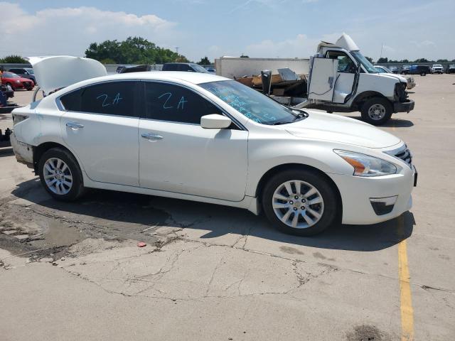 Photo 4 from auction – 2015 NISSAN ALTIMA 2.5 with VIN 1N4AL3AP1FN339151