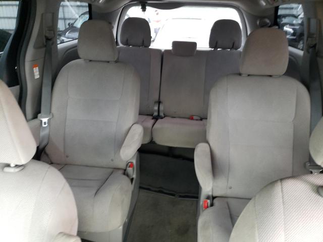Photo 10 from auction – 2018 TOYOTA SIENNA L with VIN 5TDZZ3DC5JS957595