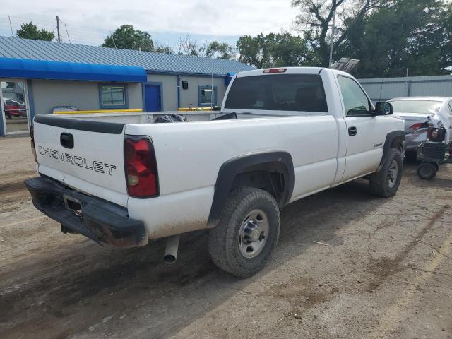 Photo 3 from auction – 2004 CHEVROLET SILVERADO with VIN 1GCGC24U94E323549