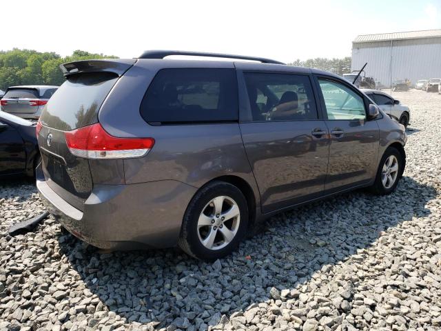 Photo 3 from auction – 2014 TOYOTA SIENNA LE with VIN 5TDKK3DC0ES483096