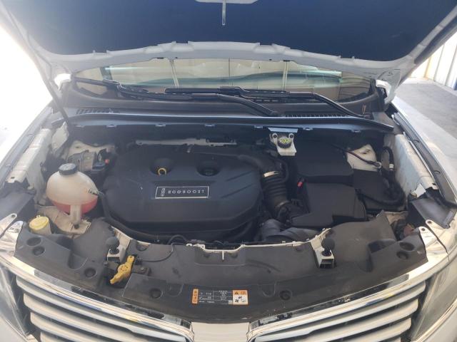 Photo 12 from auction – 2017 LINCOLN MKC RESERV with VIN 5LMCJ3D95HUL39497