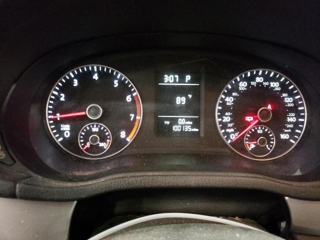 Photo 9 from auction – 2015 VOLKSWAGEN PASSAT S with VIN 1VWAT7A30FC110161