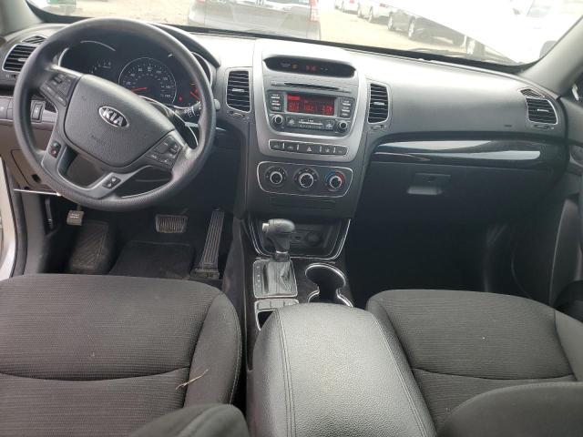 Photo 8 from auction – 2014 KIA SORENTO LX with VIN 5XYKTDA63EG428138