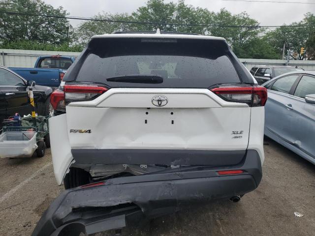 Photo 6 from auction – 2022 TOYOTA RAV4 XLE with VIN 2T3P1RFV4NW320170