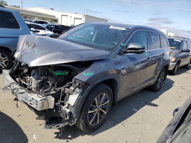 Foto 1 de la subasta – 2017 TOYOTA HIGHLANDER con VIN 5TDJZRFH8HS407617
