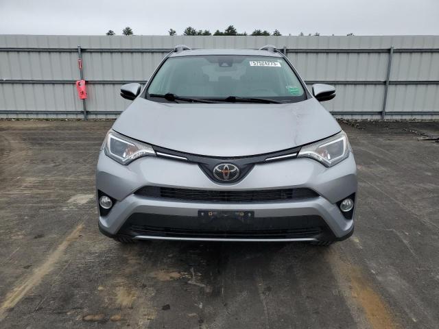 Photo 5 from auction – 2017 TOYOTA RAV4 XLE with VIN 2T3RFREV3HW659020