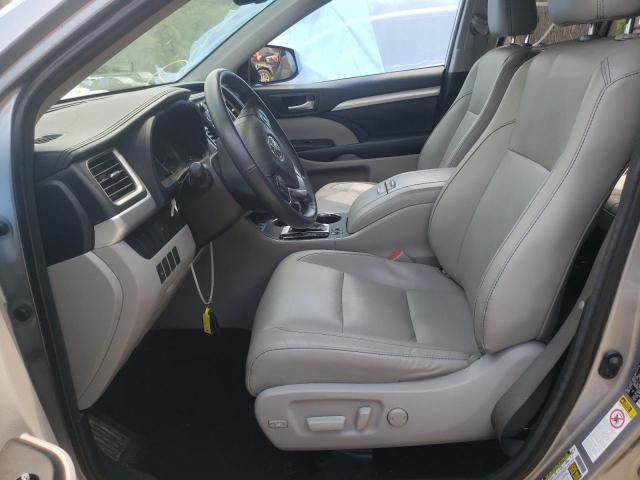 Photo 7 from auction – 2016 TOYOTA HIGHLANDER with VIN 5TDJKRFH4GS346981