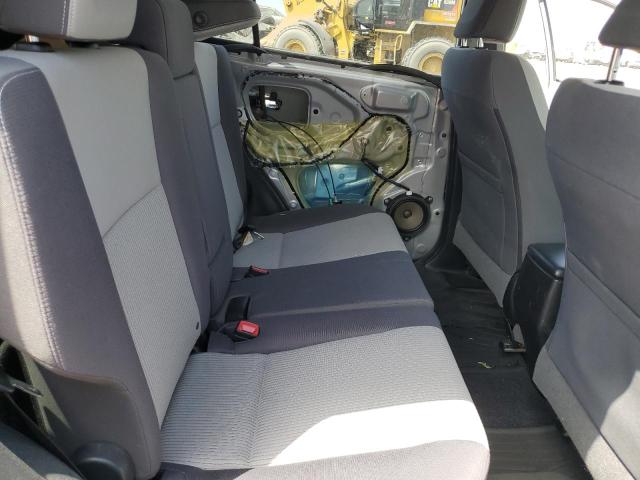 Photo 10 from auction – 2015 TOYOTA RAV4 XLE with VIN JTMWFREV3FD074337