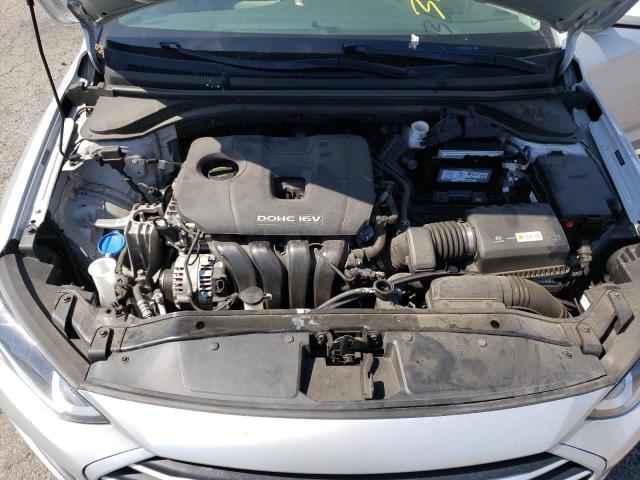 Photo 11 from auction – 2018 HYUNDAI ELANTRA SE with VIN 5NPD84LF2JH257196