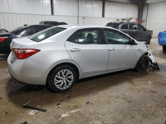 Photo 3 from auction – 2017 TOYOTA COROLLA L with VIN 5YFBURHE6HP571236