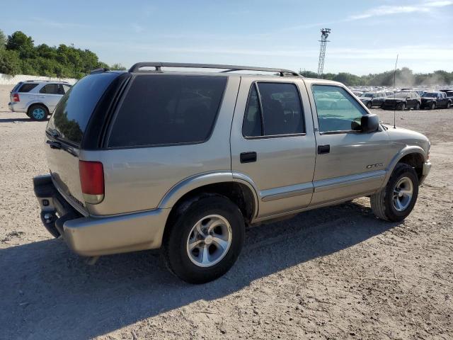 Photo 3 from auction – 2002 CHEVROLET BLAZER with VIN 1GNCS13W22K175751