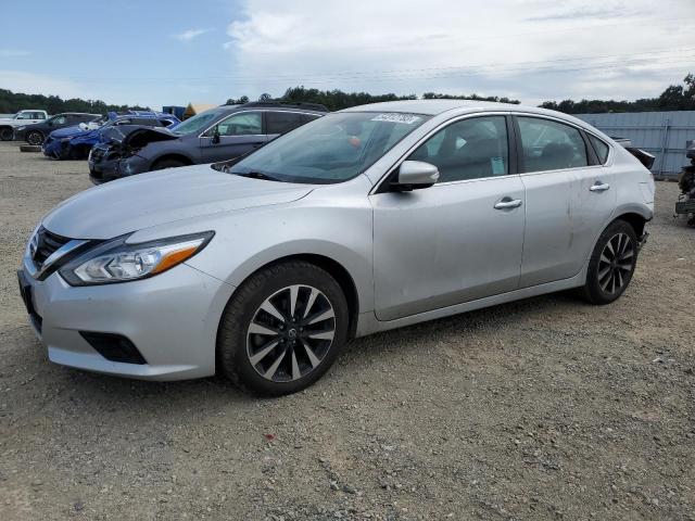 NISSAN ALTIMA 2.5 2018 with VIN 1N4AL3AP4JC229974 - Photo from auction