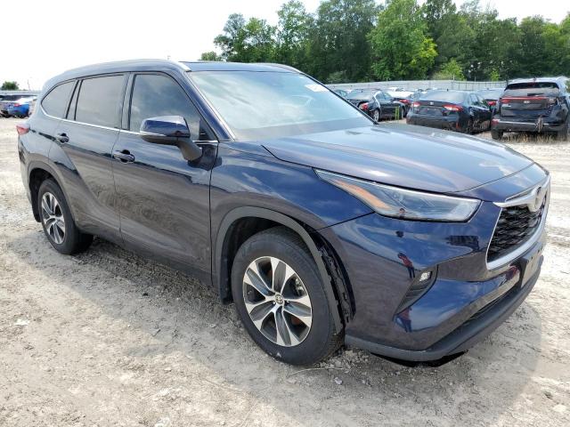 Photo 4 from auction – 2022 TOYOTA HIGHLANDER with VIN 5TDGZRAHXNS111768