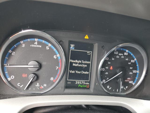 Photo 9 from auction – 2017 TOYOTA RAV4 LIMIT with VIN 2T3DFREV6HW579785