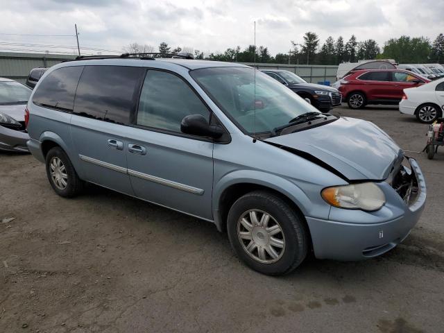 Photo 4 from auction – 2006 CHRYSLER TOWN & COU with VIN 2A4GP54L86R828057