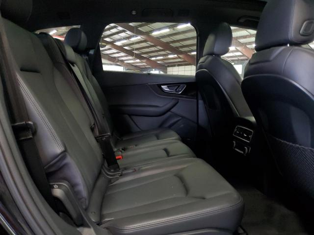 Photo 11 from auction – 2017 AUDI Q7 PRESTIG with VIN WA1VAAF73HD016494