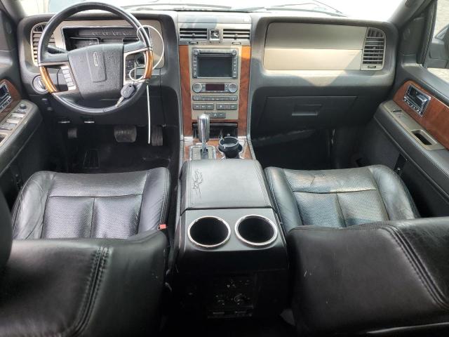 Photo 8 from auction – 2012 LINCOLN NAVIGATOR with VIN 5LMJJ3J50CEL04958