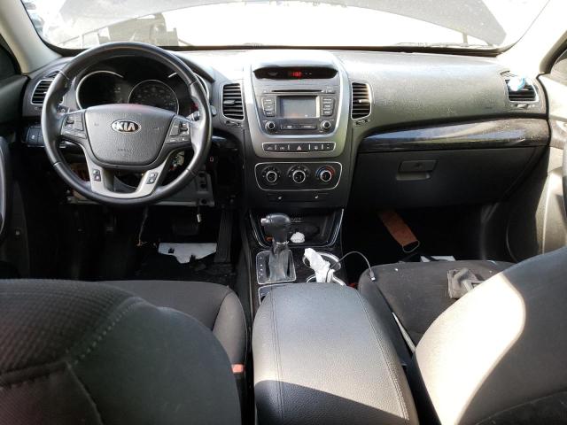 Photo 8 from auction – 2014 KIA SORENTO LX with VIN 5XYKTCA63EG545292