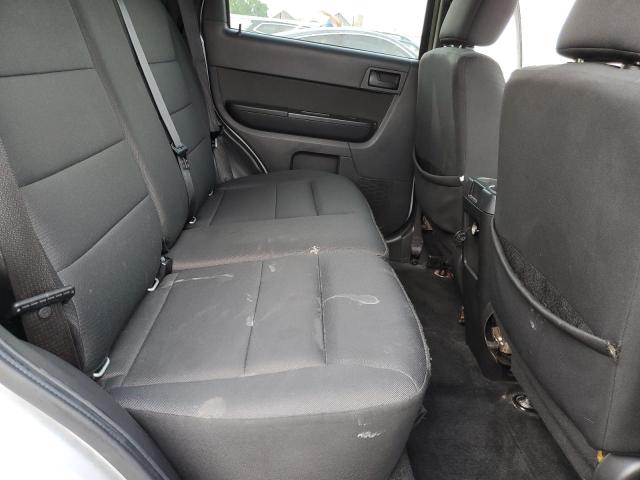 Photo 11 from auction – 2010 FORD ESCAPE XLT with VIN 1FMCU0DG8AKC84195