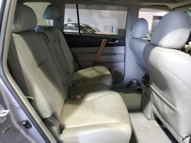 Photo 11 from auction – 2009 TOYOTA HIGHLANDER with VIN JTEEW44A992025958