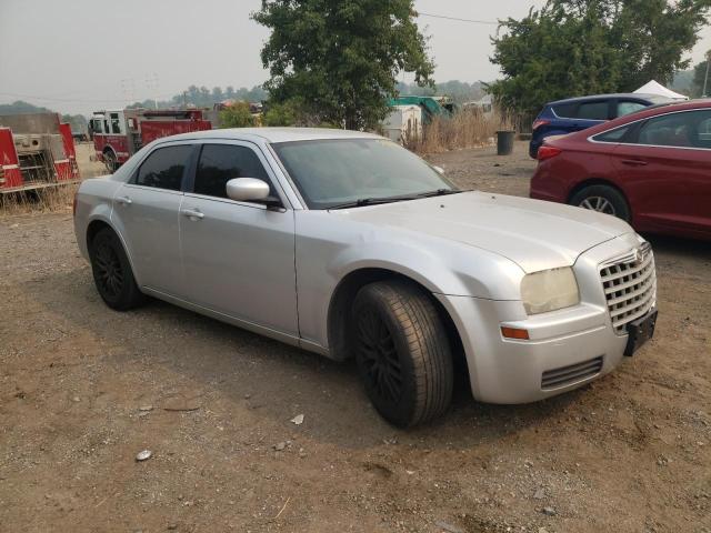 Photo 4 from auction – 2007 CHRYSLER 300 with VIN 2C3LA43R37H889351