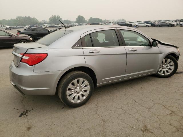 Photo 3 from auction – 2013 CHRYSLER 200 LX with VIN 1C3CCBAG0DN767355