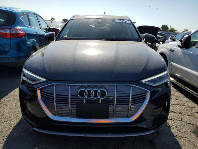 Photo 5 from auction – 2019 AUDI E-TRON PRE with VIN WA1VABGE2KB018694