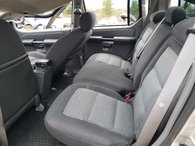 Photo 10 from auction – 2004 FORD EXPLORER S with VIN 1FMZU67K84UB52334