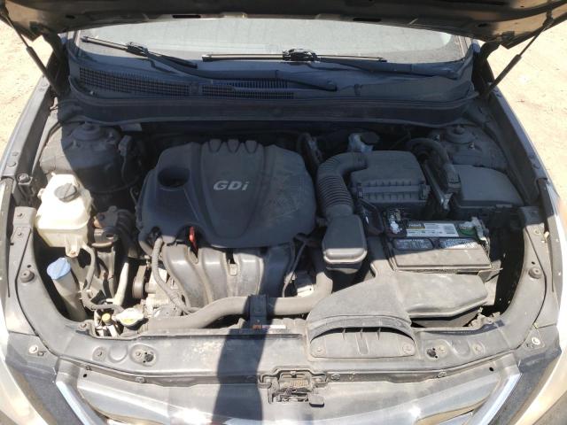 Photo 11 from auction – 2013 HYUNDAI SONATA SE with VIN 5NPEC4AC4DH620176