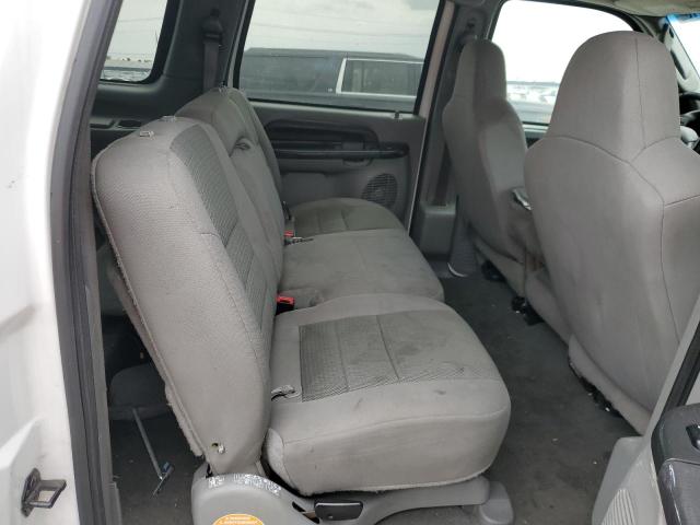 Photo 11 from auction – 2005 FORD EXCURSION with VIN 1FMNU40L45ED42262
