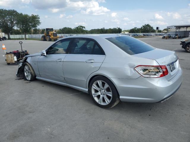 Photo 2 from auction – 2011 MERCEDES-BENZ E 350 BLUE with VIN WDDHF2EB4BA400718