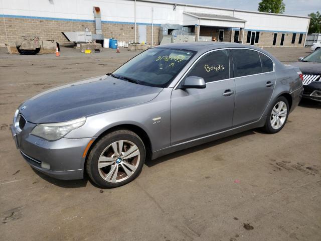 BMW 528 XI 2010 with VIN WBANV1C5XAC443709 - Photo from auction
