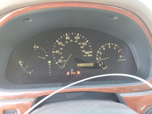Photo 9 from auction – 2001 LEXUS RX 300 with VIN JTJHF10UX10192648