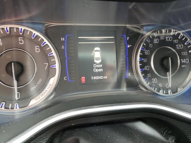 Photo 9 from auction – 2015 CHRYSLER 200 LIMITE with VIN 1C3CCCAB2FN741711