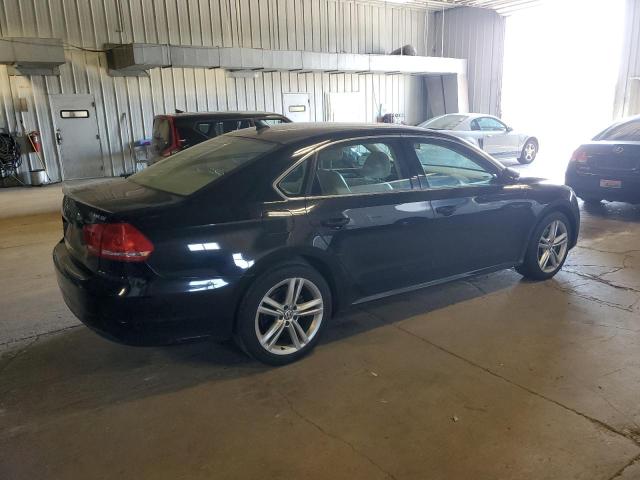 Photo 3 from auction – 2014 VOLKSWAGEN PASSAT SE with VIN 1VWBS7A35EC060993