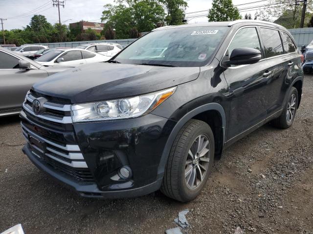 TOYOTA HIGHLANDER 2017 with VIN 5TDJZRFH6HS380076 - Photo from auction