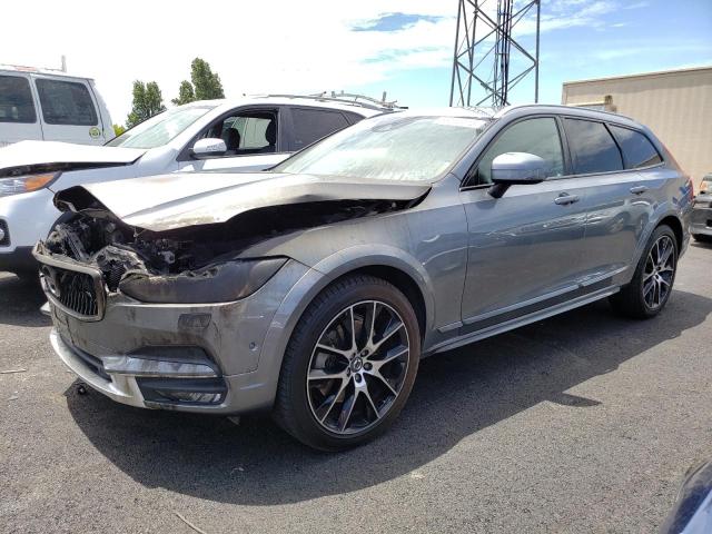 VOLVO V90 CROSS 2017 with VIN YV4A22NLXH1007862 - Photo from auction