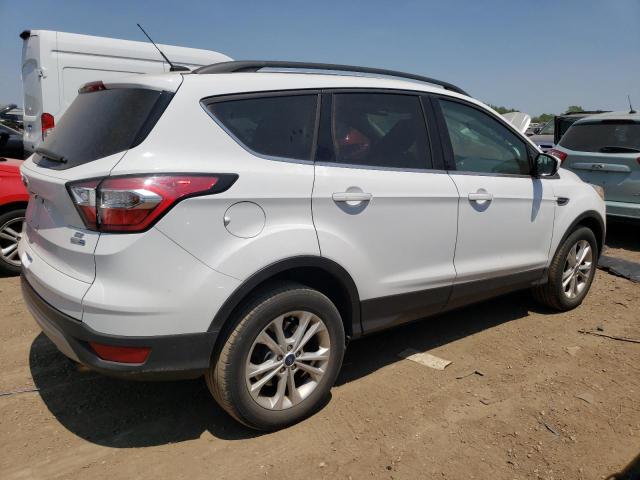 Photo 3 from auction – 2018 FORD ESCAPE SE with VIN 1FMCU9GD4JUA11622
