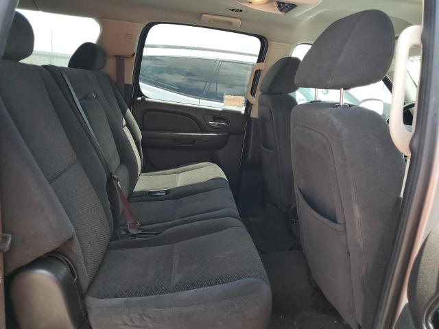 Photo 11 from auction – 2007 CHEVROLET SUBURBAN C with VIN 1GNFC16007J209362