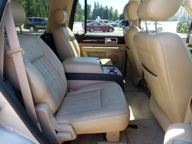 Photo 11 from auction – 2005 LINCOLN NAVIGATOR with VIN 5LMFU28505LJ01077