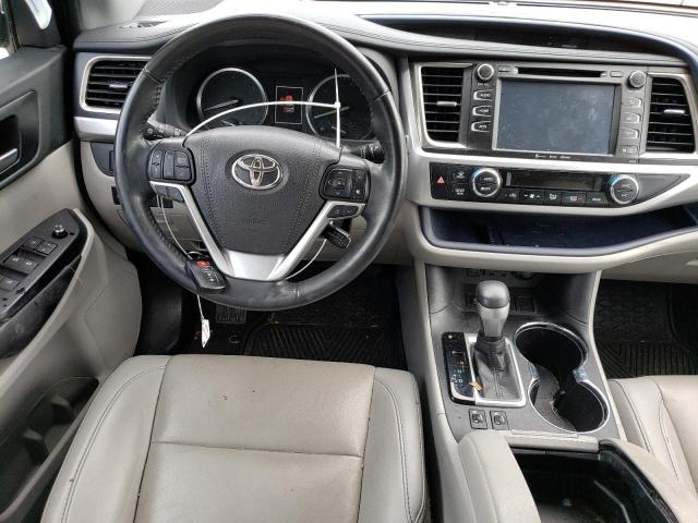 Photo 8 from auction – 2019 TOYOTA HIGHLANDER with VIN 5TDKZRFH1KS322016