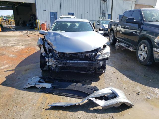 Photo 5 from auction – 2016 HONDA ACCORD with VIN 1HGCR2F50GA176019